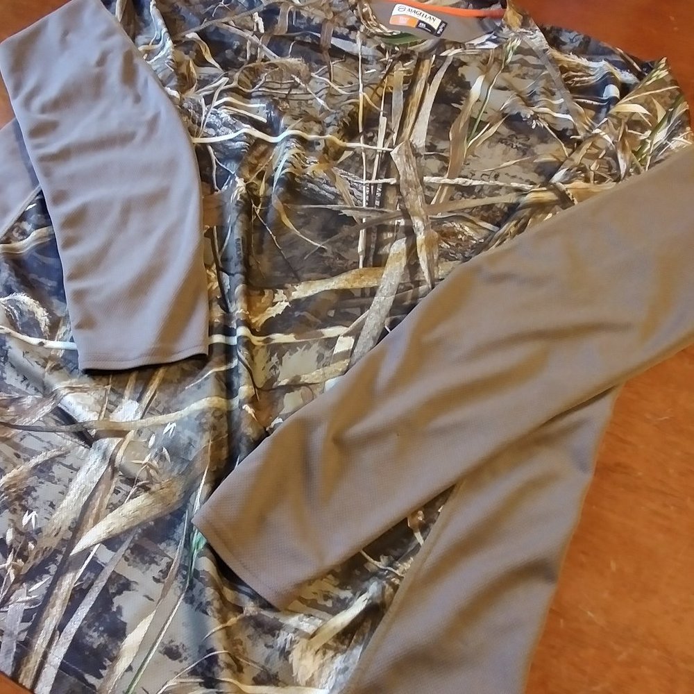 Magellan Outdoors Shirt Mens 2XL Camo Realtree Long Sleeve Hunt Gear Baselayer